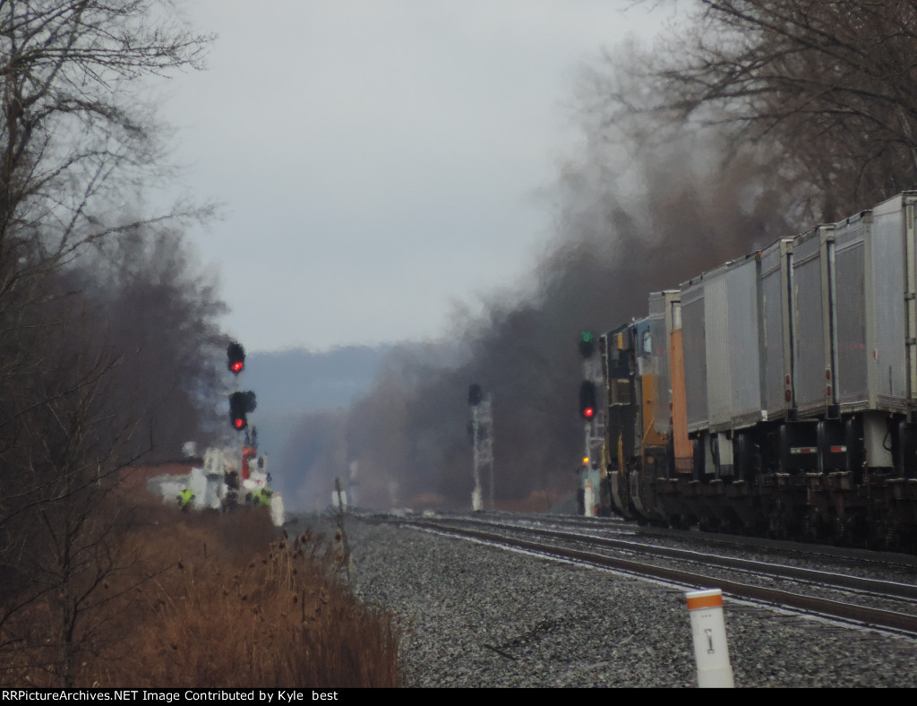 high green for I009 at CP 393